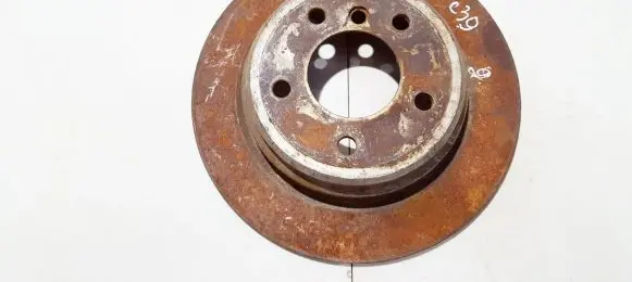 BMW 5 E39 Rear brake disc neventiliuojamas