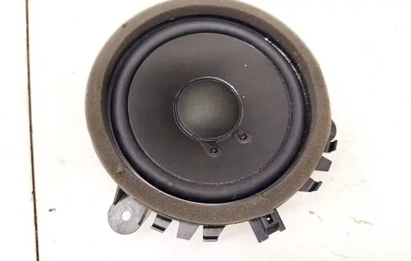 Volvo V40 Front door speaker 30657445