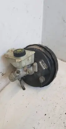 Volvo XC70 Brake booster 8646010