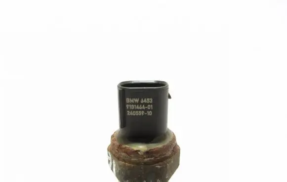 BMW 1 E81 E87 Oil pressure sensor 6453918146401