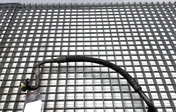 Volvo XC60 Air conditioning (A/C) pipe/hose 6G9N19N602JB