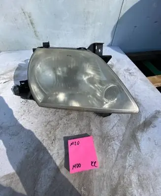 Mazda MPV II LW Headlight/headlamp 