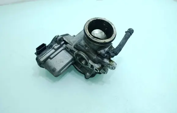 Land Rover Discovery Sport Throttle valve 28516E2210