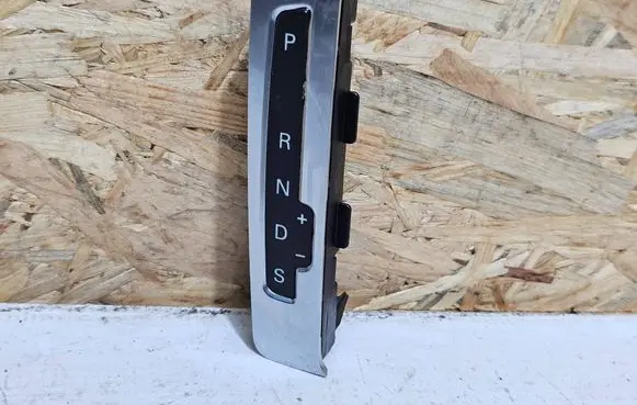 Audi Q5 SQ5 Gear shift selector indicator 8K1713463