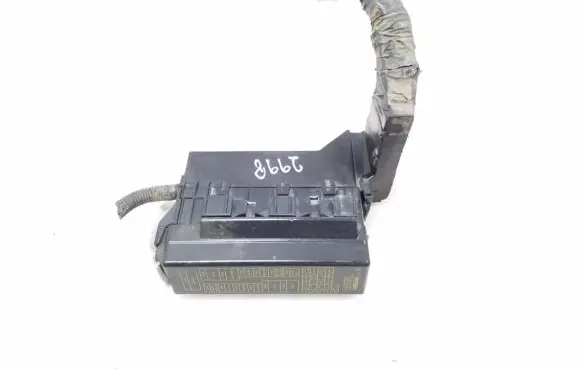 Nissan X-Trail T30 Fuse module 24382AU010