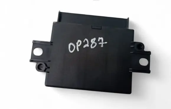 Dacia Logan II Central body control module 284L01518R