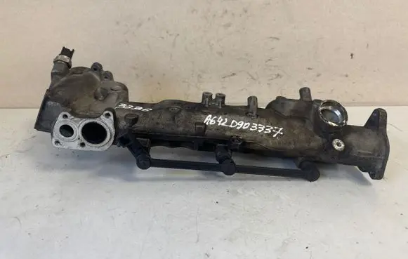 Mercedes-Benz CLS C219 Intake manifold A6420903337