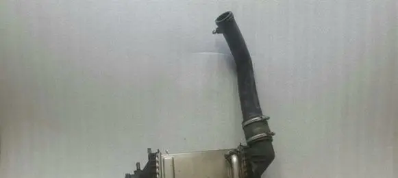 Mercedes-Benz C W205 Intercooler radiator A2740900414
