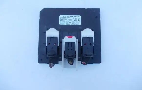 Skoda Octavia Mk3 (5E) Central body control module 5Q0937086BM