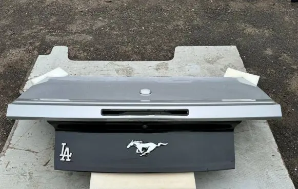 Ford Mustang VI Tailgate/trunk/boot lid