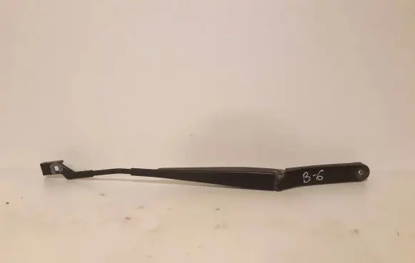 Volkswagen PASSAT B6 Front wiper blade arm 3C1955409C