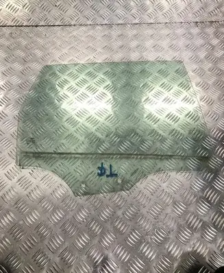 Audi Q2 - Front door window/glass (coupe) VW14320