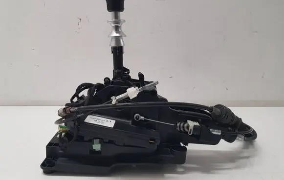 Citroen C-Crosser Gear shifter/selector 2400A205 2400A205HA