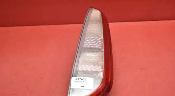 Ford Focus C-MAX Rear/tail lights 8M51-13404-C
