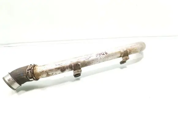 Volkswagen Touareg I Engine coolant pipe/hose