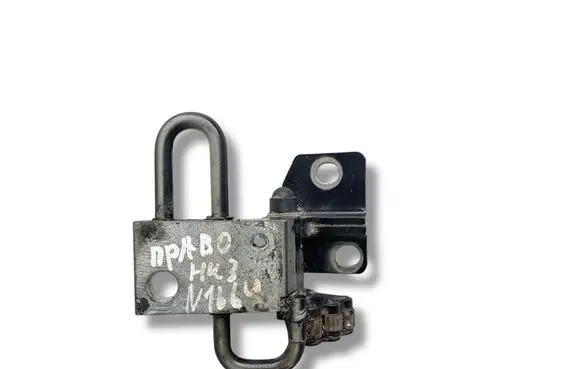 Volkswagen PASSAT B6 Front door lower hinge 1K0831412C 3C0831412C
