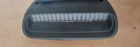 Hyundai Santa Fe Third/center stoplight 9275026