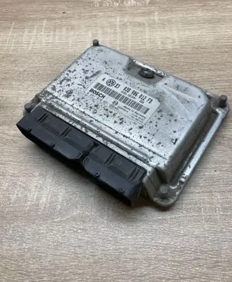 Volkswagen Golf IV Engine control unit/module ECU 038906012FB 0281010651