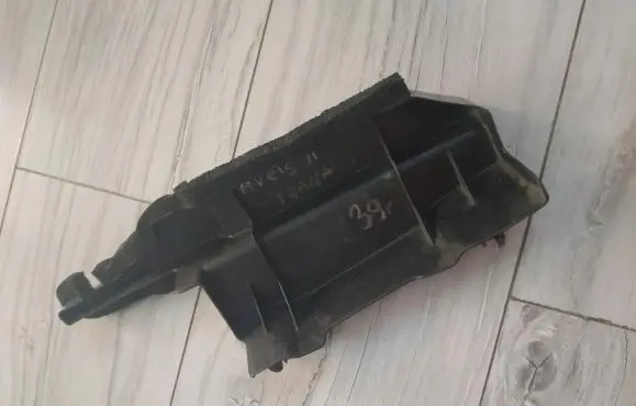Radiator trim