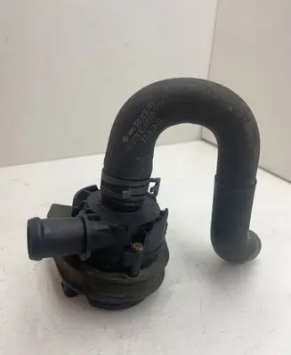 Volkswagen PASSAT B7 Electric auxiliary coolant/water pump 5C0965567A
