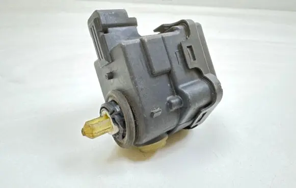 Renault Espace - Grand espace IV Headlight level adjustment motor 8200006664 00816400