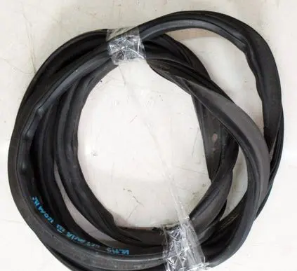 Skoda Octavia Mk3 (5E) Seal rubber (tailgate) 
