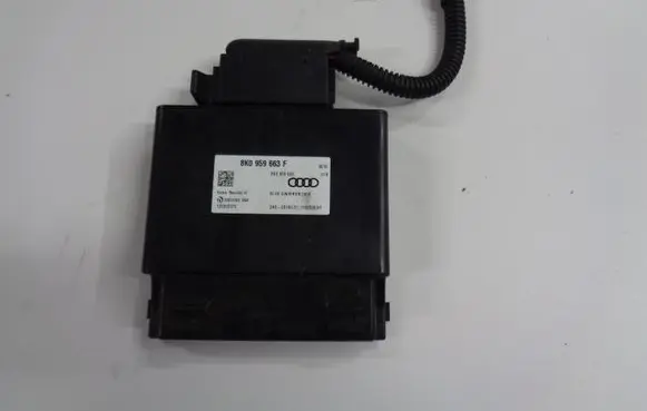 Audi A6 C7 Voltage converter/converter module 8K0959663F 8K0959663