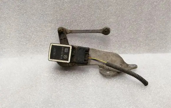 Mercedes-Benz SL R230 Headlight/headlamp level sensor A0025428818