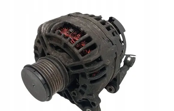 Volkswagen Touran I Generator/alternator 06F903023F