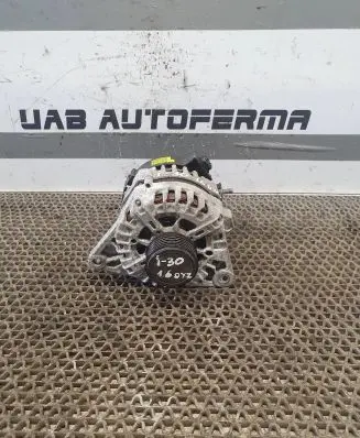 Hyundai i30 Generator/alternator 373002A850