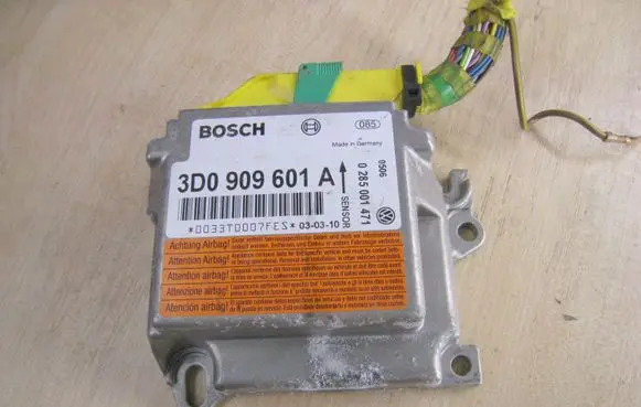 Volkswagen Phaeton Airbag control unit/module 3D0909601A