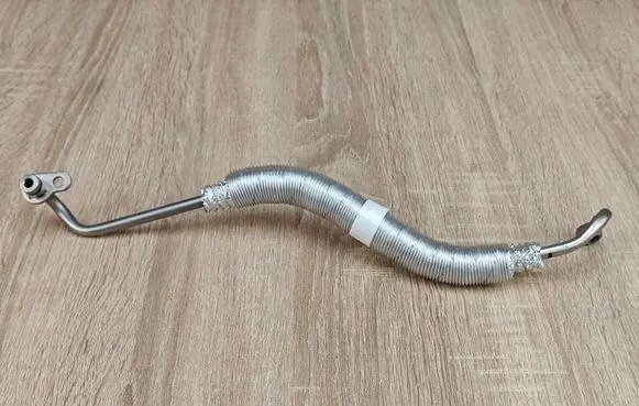 BMW 4 G22 G23 G24 G26 Turbo turbocharger oiling pipe/hose 8586483