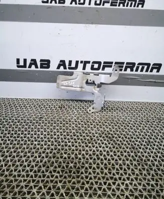 Renault Kadjar EGR valve cooler bracket 223673726R