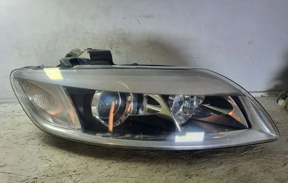 Audi Q7 4L Headlight/headlamp 4L0941004A 89312900
