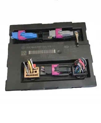 Audi A4 S4 B8 8K Comfort/convenience module 8K0907064KG