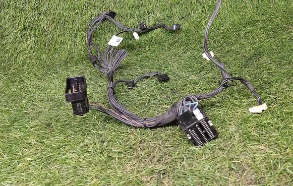 BMW 4 F36 Gran coupe Headlight/headlamp wiring loom/harness 9009123