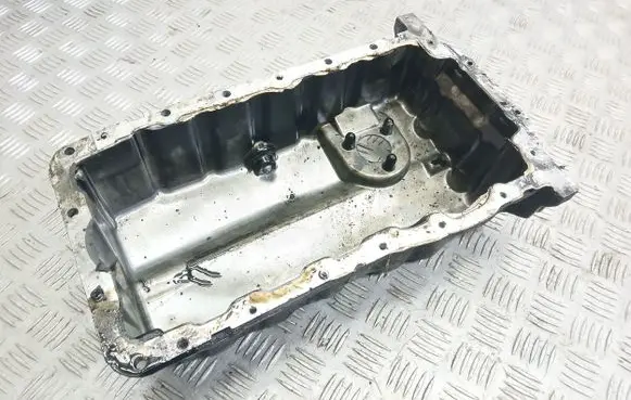 Volkswagen PASSAT B6 Oil sump 