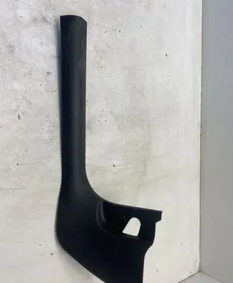 Skoda Octavia Mk3 (5E) Front sill trim cover 5E0863483