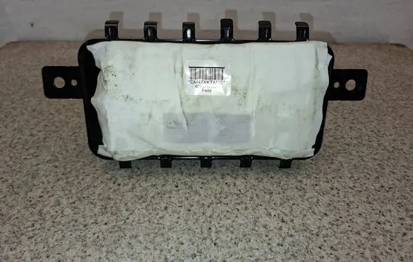 KIA Carens III Passenger airbag 84530A4000