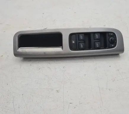 Volvo S40 Electric window control switch 30710788 30710789 30710787