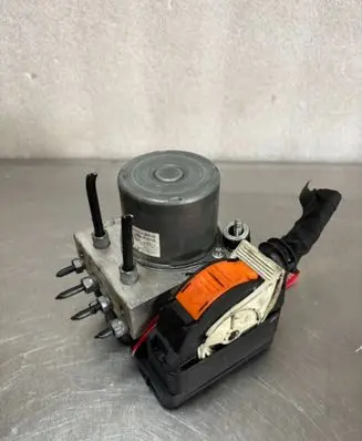 Peugeot 3008 I Master brake cylinder
