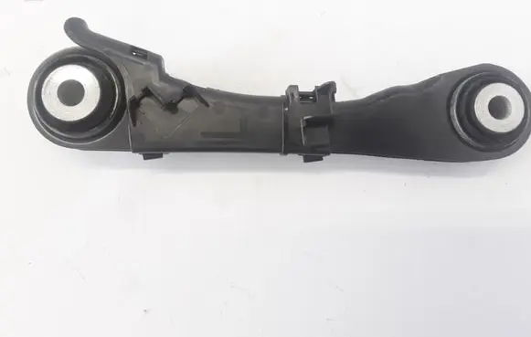 BMW 5 G30 G31 Rear upper control arm/wishbone 33326867537