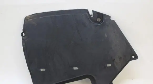 Audi A5 Engine splash shield/under tray 8W6825219A