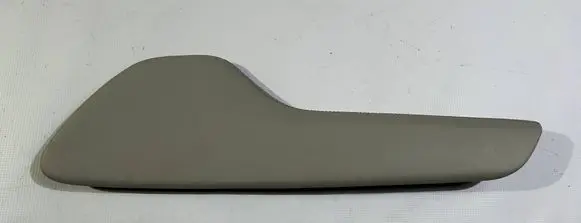 Chrysler Pacifica Centre console side trim front 6wq372a3aa