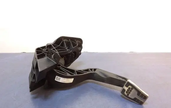 Ford Ecosport Accelerator throttle pedal H1BC7B633C1E