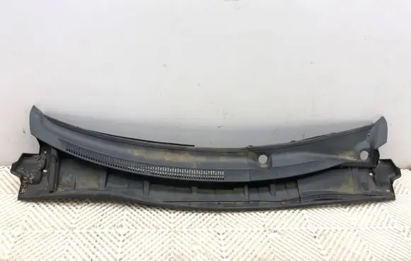 Toyota Corolla E140 E150 Wiper trim 5578202170