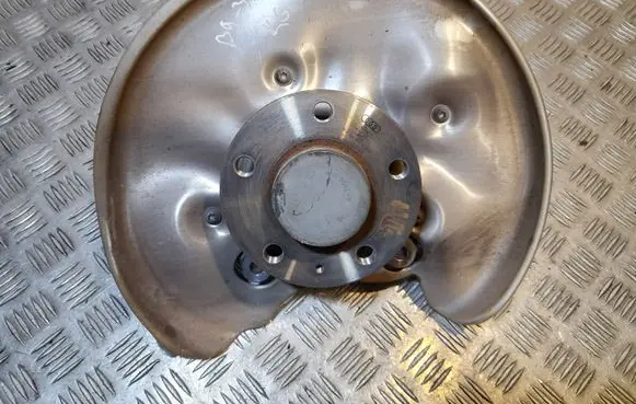 Audi A4 S4 B9 Rear wheel hub 8W05054361 8K0501249