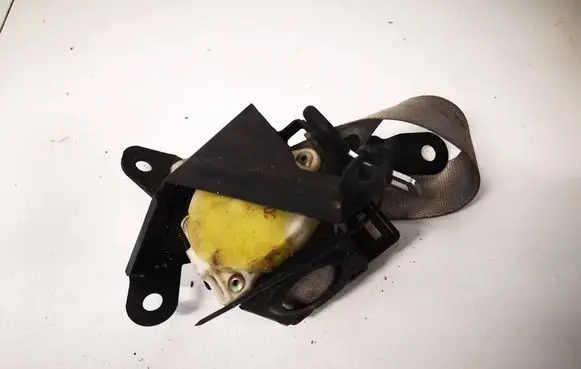 Mercedes-Benz CLK A209 C209 Rear seatbelt A2098680114
