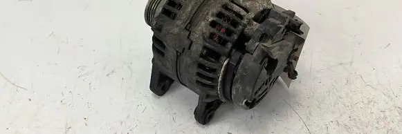 Renault Megane II Generator/alternator 8200122976