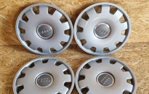 Audi A4 S4 B7 8E 8H R16 wheel hub/cap/trim 4B0601147D